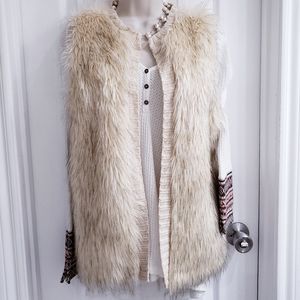 🎉She + Sky Faux Fur Sweater Vest